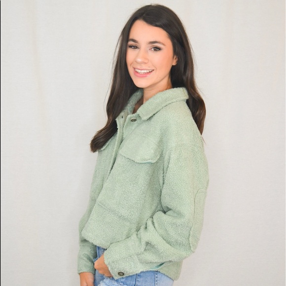 Cloud Ten Jacket - Picture 2 of 3